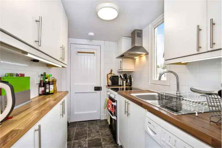 3 Bed Flat St Andrews Near University Golf Course and Beach