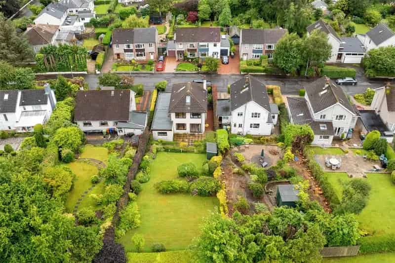 3 Bedroom Detached House for Sale in Bearsden