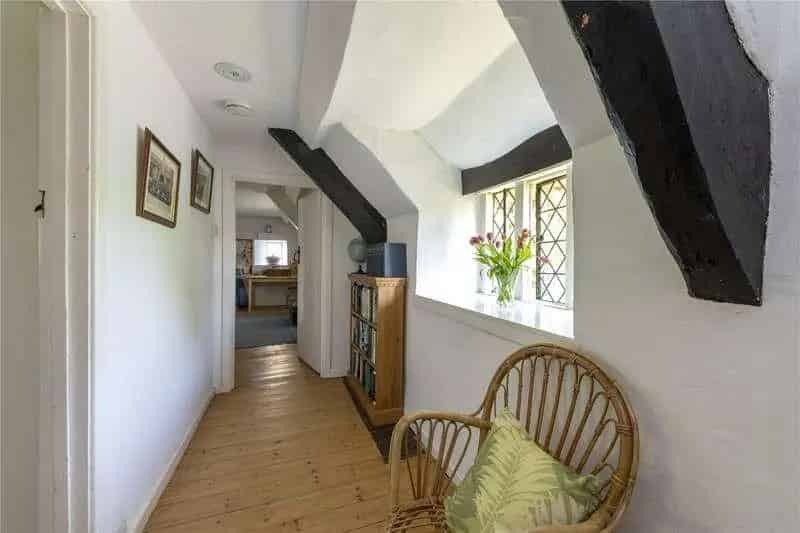 4 Bed Thatched Cottage For Sale - Grade II Listed