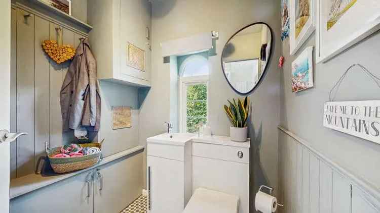3 Bed Semi-Detached House for Sale in Bearsden