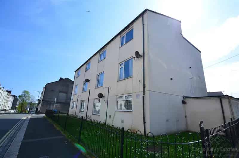 2 Bedroom Apartment House to Rent Plymouth Stonehouse