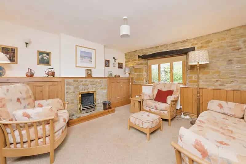 5 Bedroom Character Farmhouse with Double Garage and Gardens