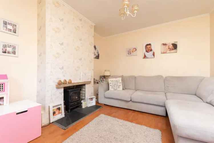 2 bedroom semi-detached house for sale