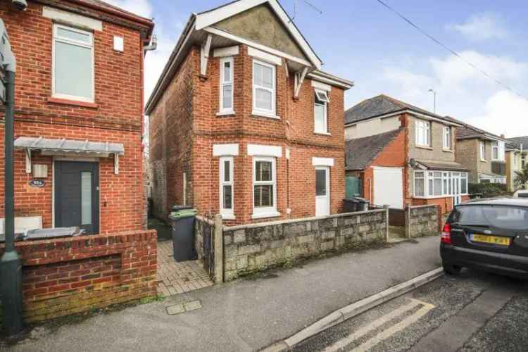 4 Bedroom Detached House - Student Property - Bournemouth