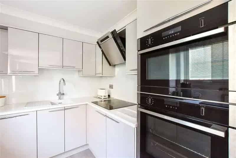 2 Bed Flat for Sale Broadstairs Central Location