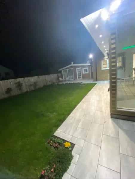 3 Bedroom House with Garden and Summer House
