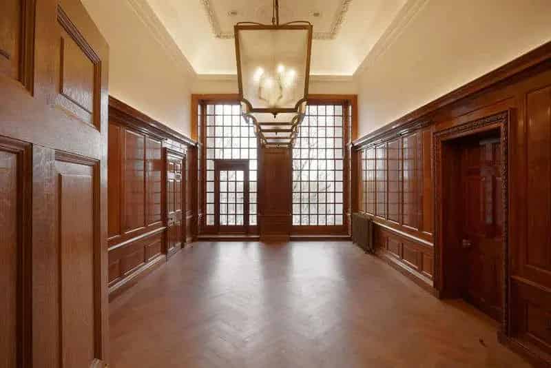 Luxury 5-Bedroom House in Westminster with River Thames Views