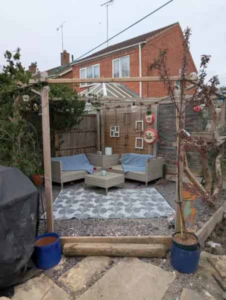 3 Bed Semi Detached House Henley in Arden Near Schools and Station
