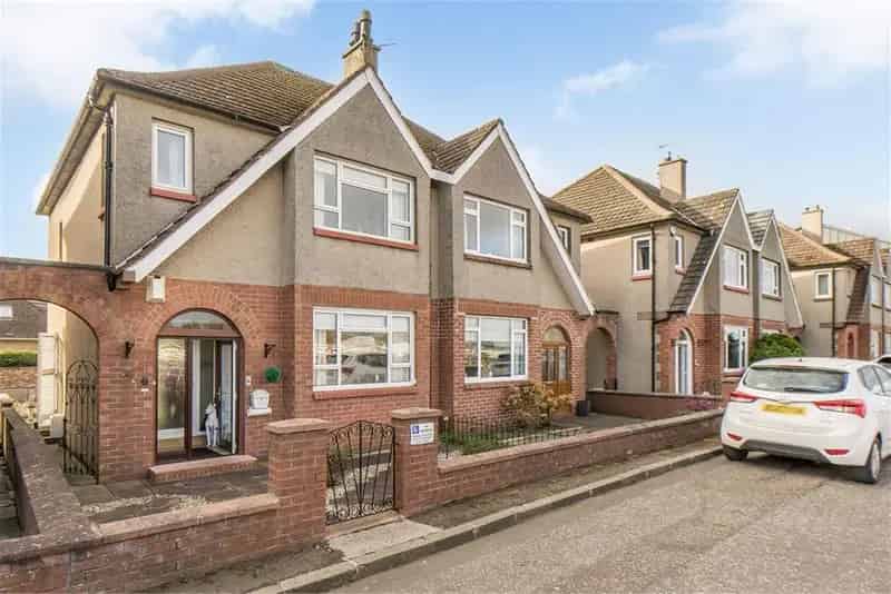 3 Bed Semi-Detached House Musselburgh Modernisation Opportunity
