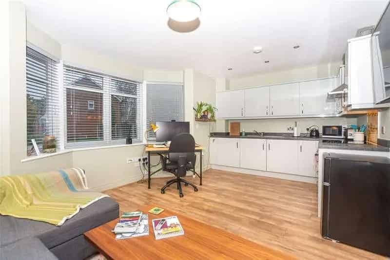 1 bed flat for sale