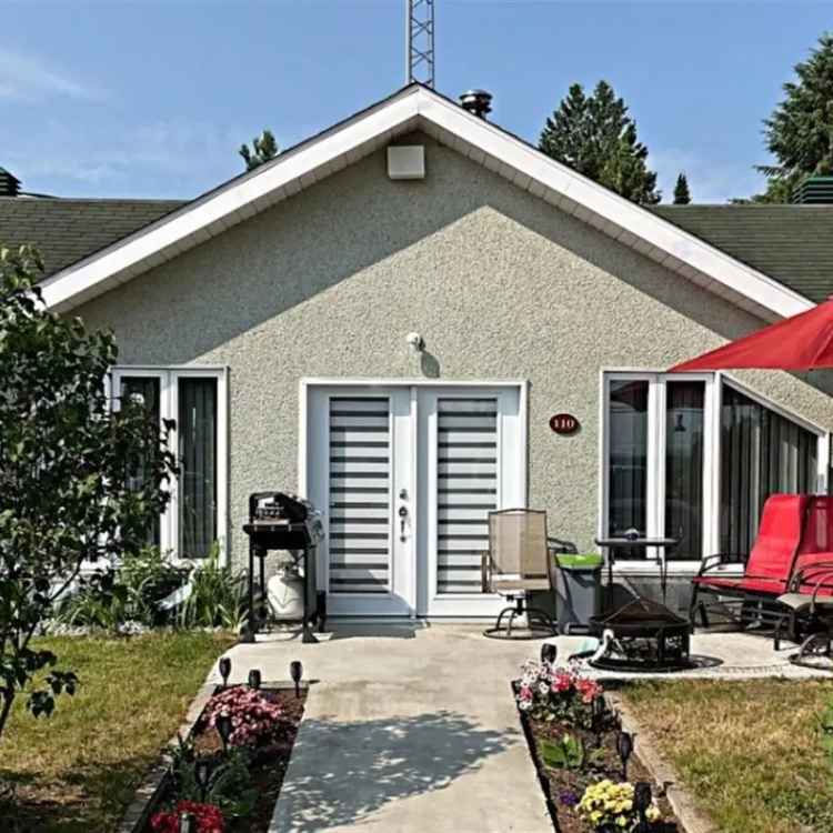 Affordable Condo near Lac Maskinonge with Pool