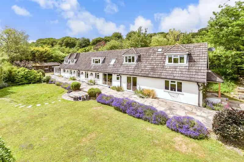 4 Bedroom Detached House For Sale In AONB