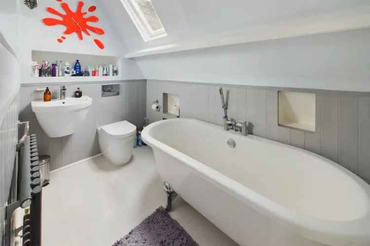 3 bedroom  Flat for sale, Clevedon, North Somerset, BS21