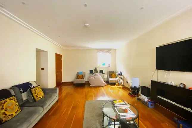 Link-detached house for sale in Montpelier Square, London SW7