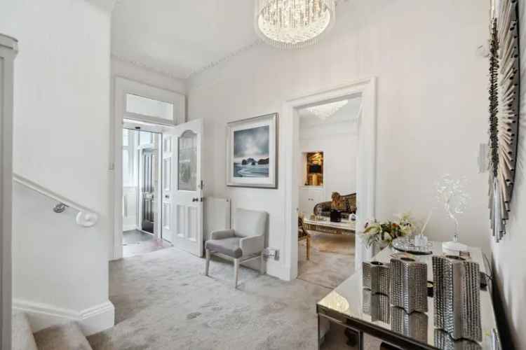 5 Bedroom Detached Villa Near Stirling City Centre