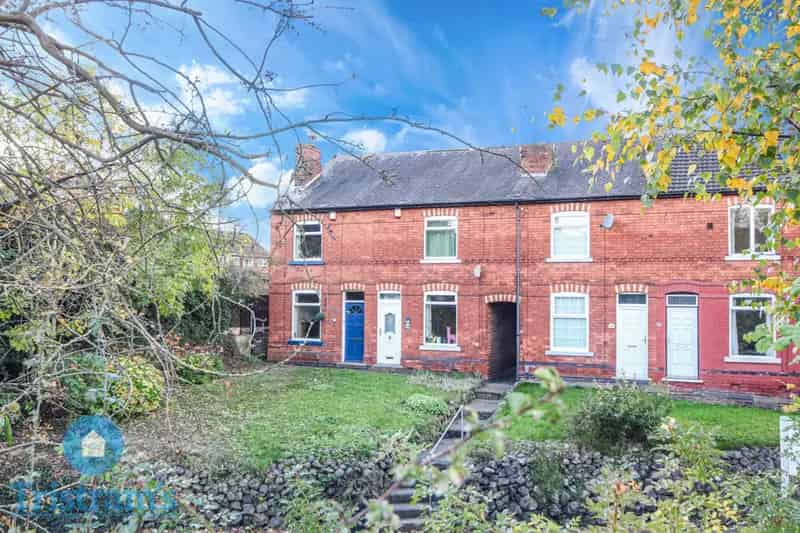 2 Bedroom Town House House to Rent in Stapleford