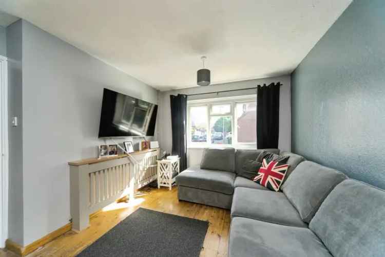 3 Bed Semi-Detached House North Langney Family Home Solar Panels Garage