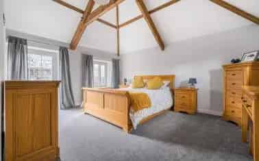 Stylish Grade II Listed Barn Conversion Near Launceston