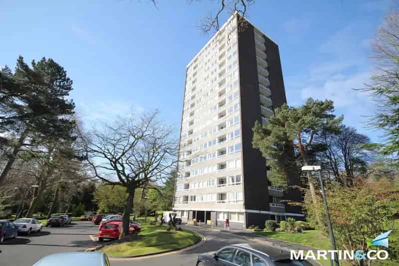 2 Bedroom Flat to Rent