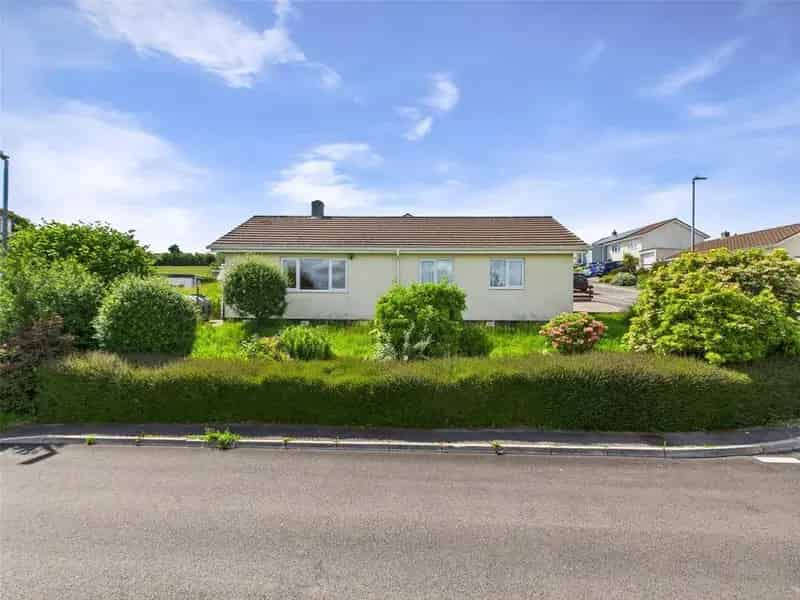 2 Bedroom Bungalow for Sale in Camelford
