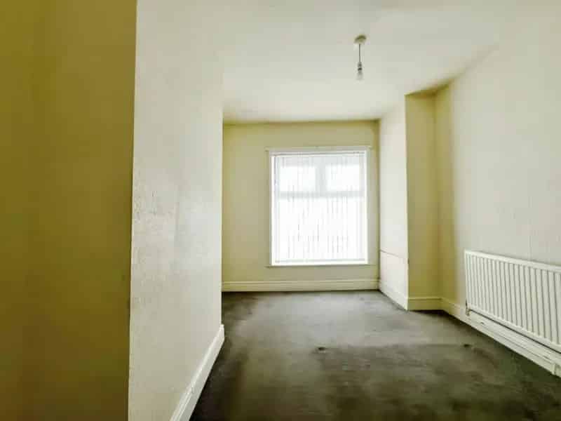 3 bed property for sale