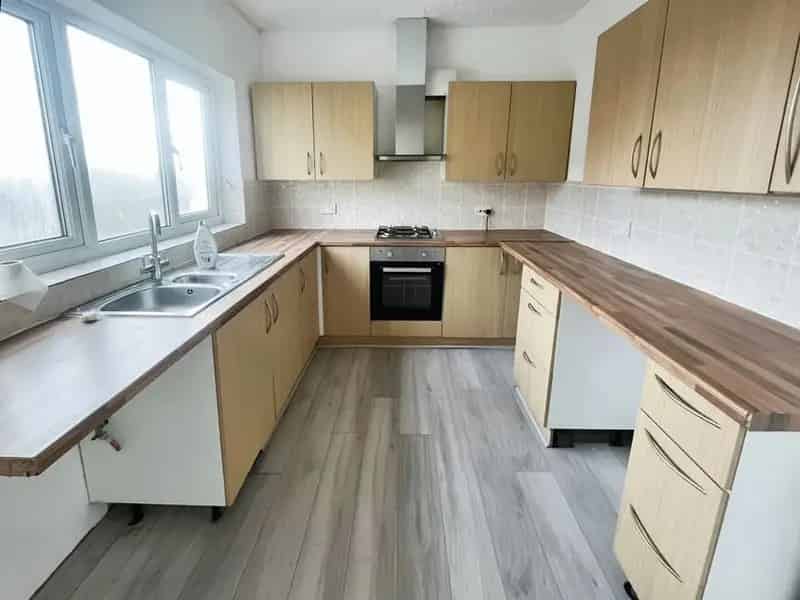 4 bedroom  Flat to rent, Grimsby, Lincolnshire, DN31
