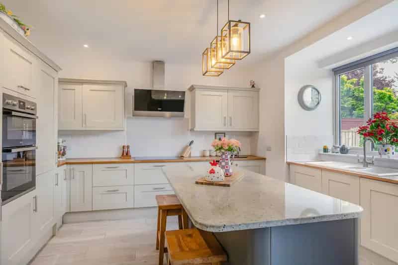 4 Bedroom Detached House for Sale West Clyst Exeter