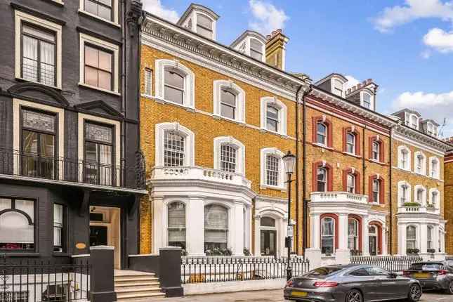 Flat for sale in Roland Gardens, South Kensington SW7