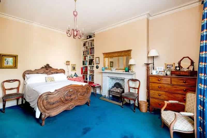 3 Bed Flat for Sale in Ladbroke Grove W10