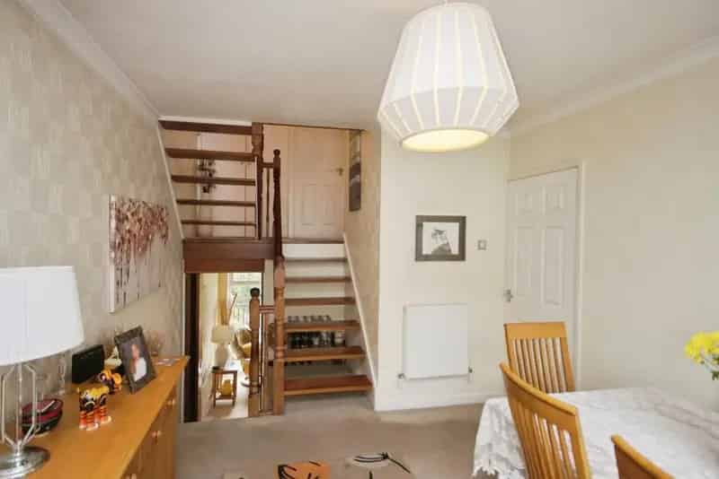 3 Bedroom Detached House for Sale in Stapleton