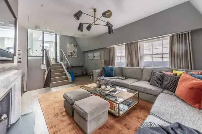 3 Bedroom House for Sale in South Kensington SW7