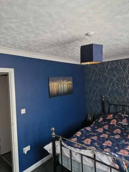 2 Bed House with Driveway and Garden Pets Allowed