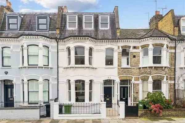 Elthiron Road, London, SW6 4BW | Property for sale | Savills