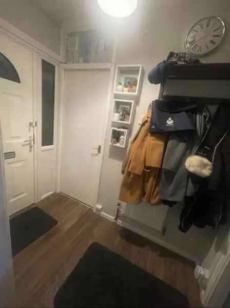 Flat For Rent in Coventry, England