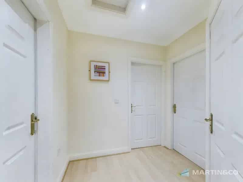2 bedroom Flat
 To Rent