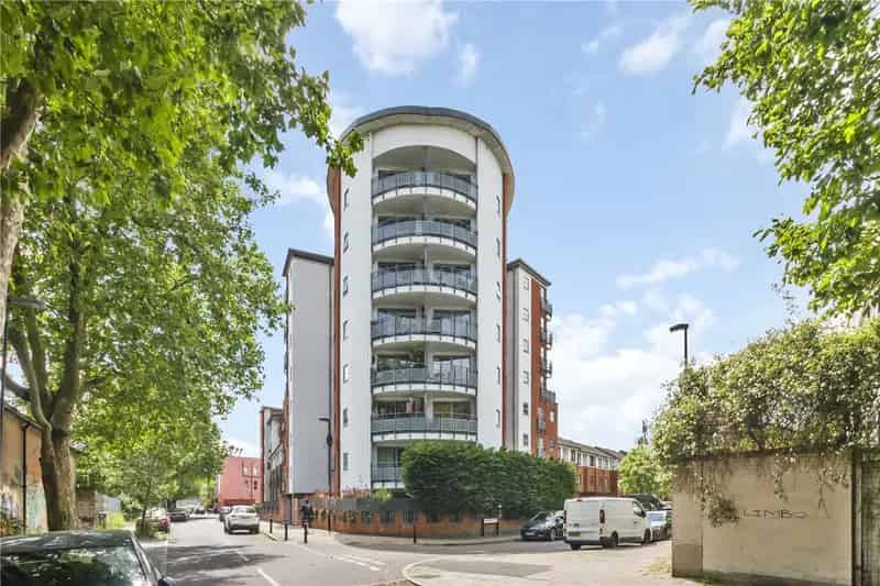 2 Bedroom Flat Apartment London Rotherhithe