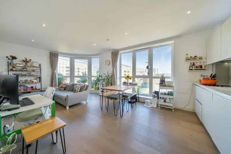 Flat For Sale , Maltby, England