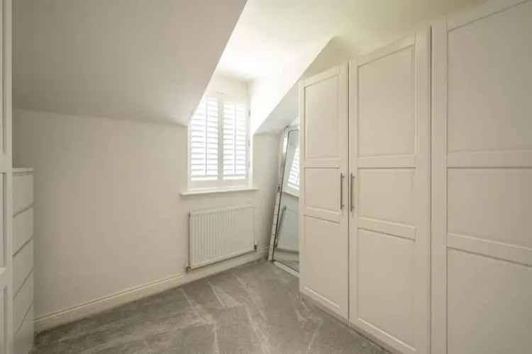 4 Bed Detached House for Sale in Trysull