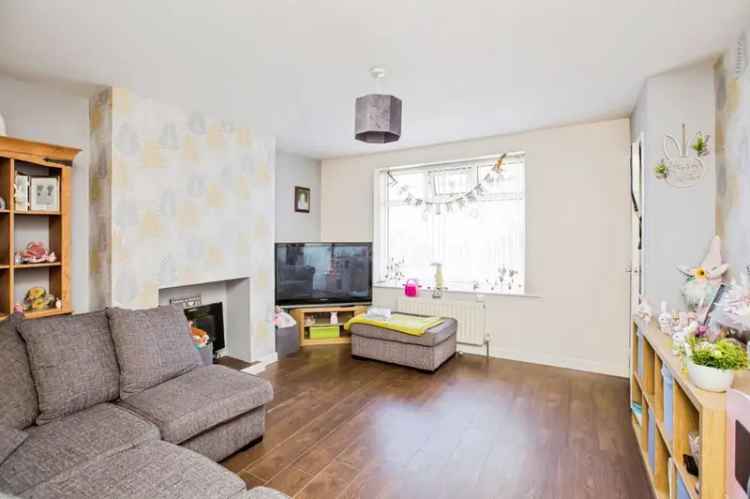3 Bedroom End Terrace House for Sale Greetland West Yorkshire
