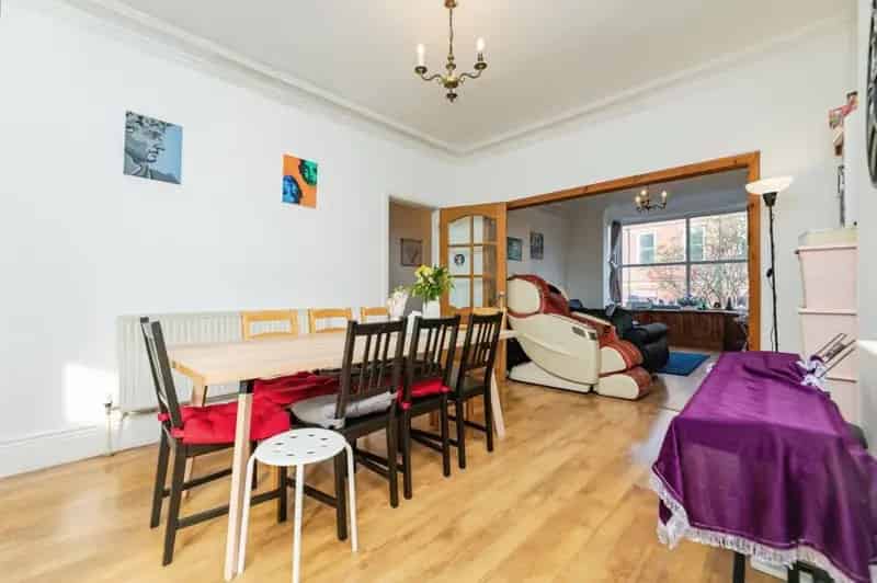4 Bedroom Detached House with Annex Sheffield S8