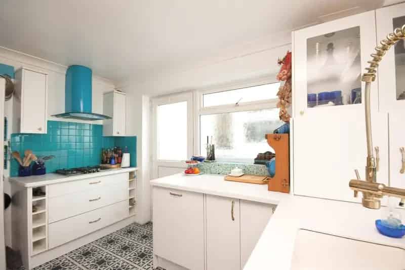 Semi Detached House on Peacehaven Promenade
