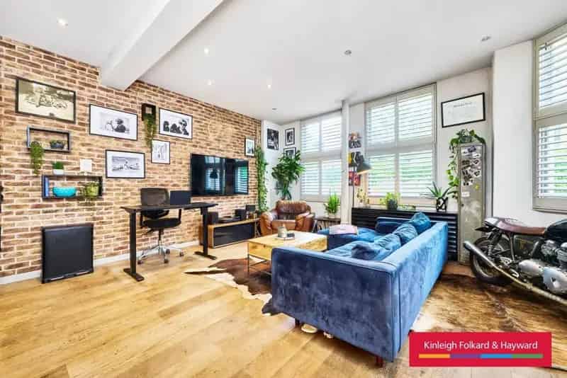 Battersea Square Maisonette One Bedroom Garden