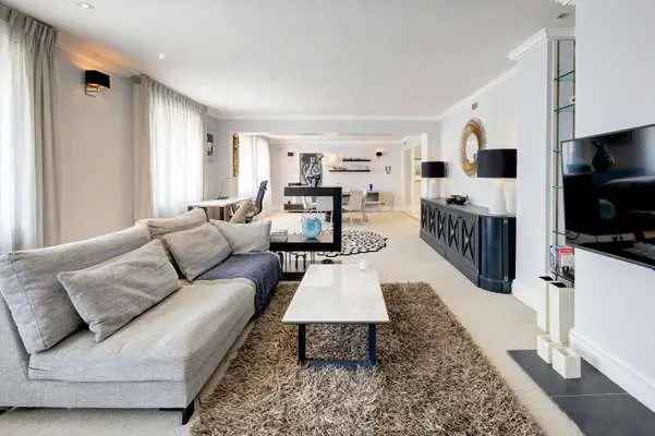 Clarges Street, Mayfair, London, W1J 7EG | Property for sale | Savills