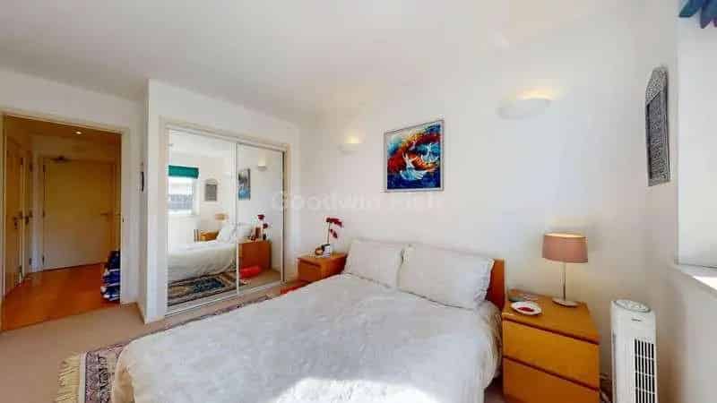 1 Bed Flat for Sale Manchester Lumiere Building