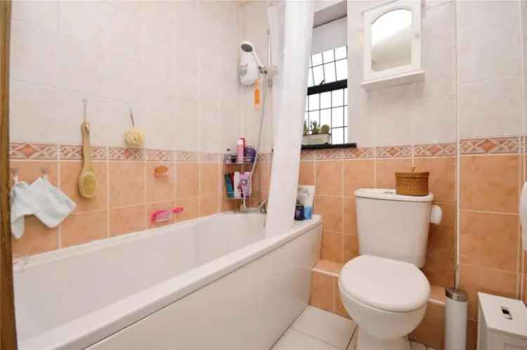 4 Bed House for Sale - Versatile Family Home with Garden