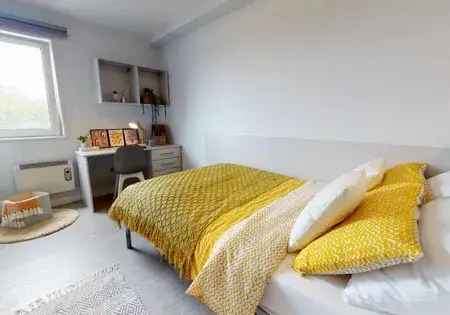 1 Room Flat Manchester 44m² Ensuite Gym Launderette