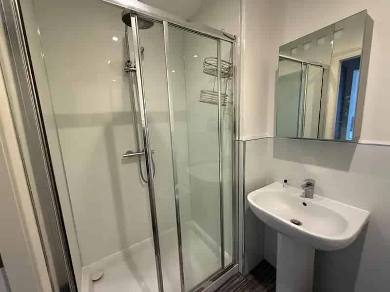 Dundee Studio Apartment Rental All Inclusive