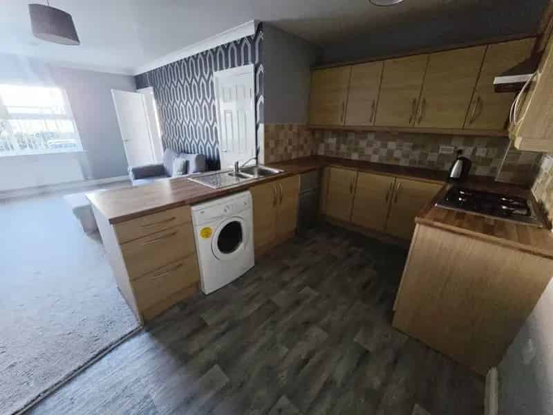 2 Bedroom Flat to Rent Wigan Pemberton