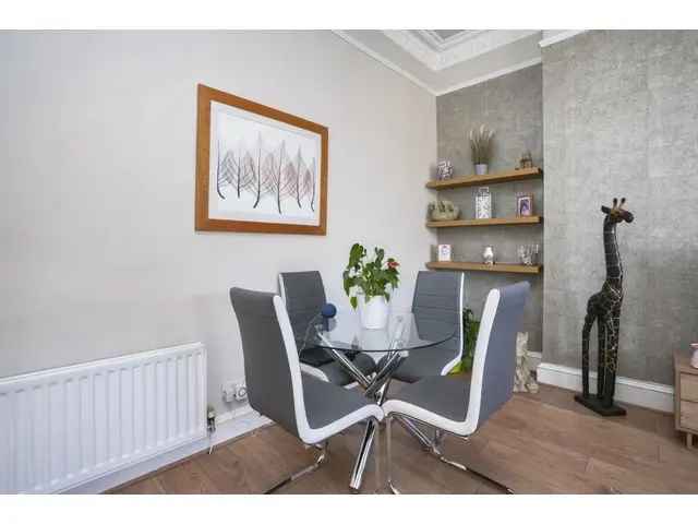 1 Bedroom Flat for Sale Near Portobello Beach