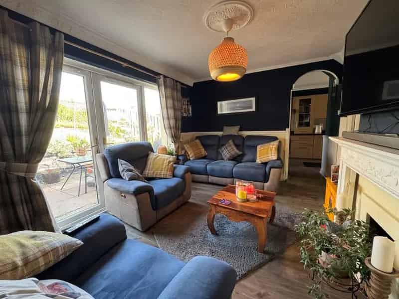 3 Bedroom End Terrace House Rumney Cardiff No Chain